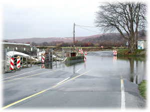 das letzte Hochwasser Jan. 2003 mit Straensperrung ?